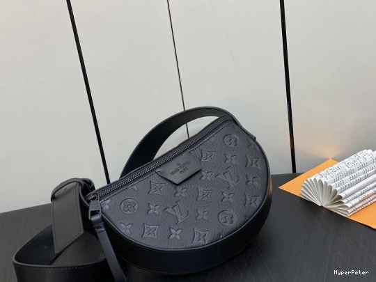 VUITTON LOUIS Moon Crossbody 0709